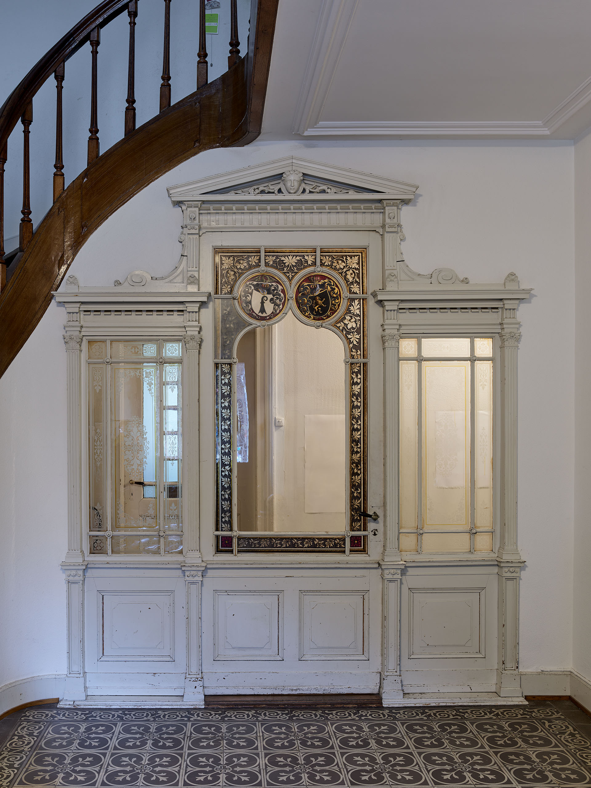 E17644 DU38 AIQ4 006853